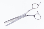 Effilierschere Mitzaki-dynasti "DIAMOND" in 6.0 ZOLL -Scherenklingen aus  PREMIUMSTAHL - 35 verzahnte Prismen auf den Kammseiten - Etui und Zubehör